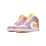 Nike x Air Jordan 1 « Mid Arctic Pink »