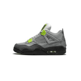 Nike x Air Jordan 4 « Neon Volt »