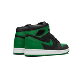 Nike x Air Jordan 1 « Retro High OG Pine Green Black »